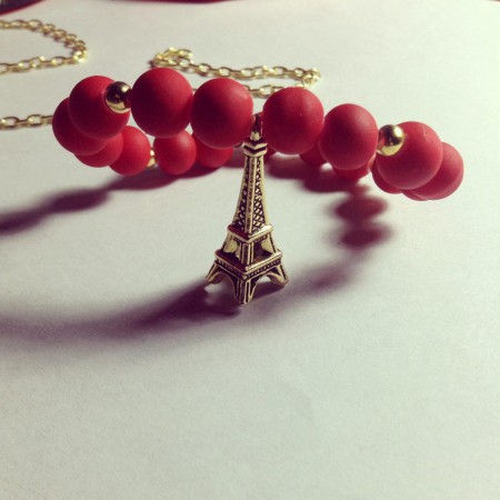 Torre Eiffel-Manilla roja simple